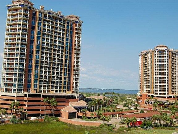 3rd image of Five Portofino Dr #706