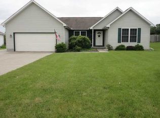 70 Zellers Ln, Pataskala, OH