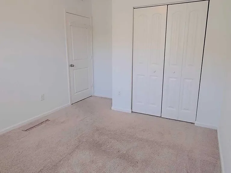 243 SW 7th Ct #243 — Photo 17