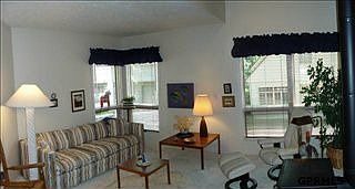 3rd image of 6021 Lafayette Ct