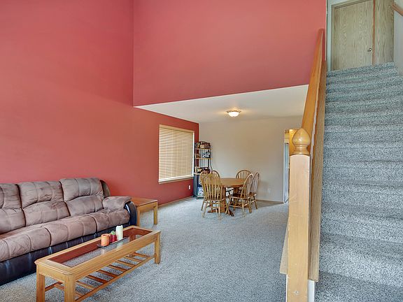 5th image of 8326 205th Street Ct E