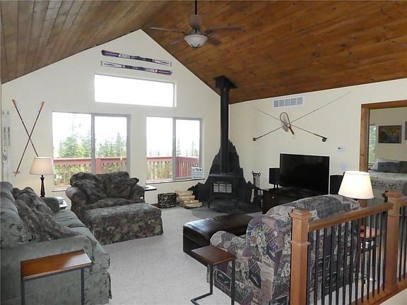 3rd image of 738 Miners Way