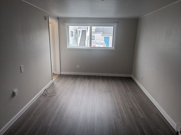 2nd image of 4239 SW Highway 101 Unit 6-20