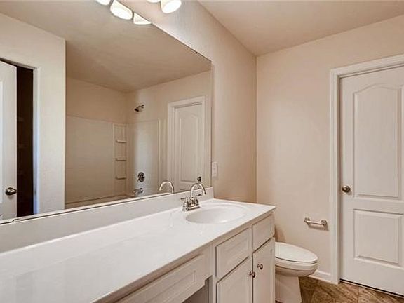 4th image of 3327 Ellingford Rd