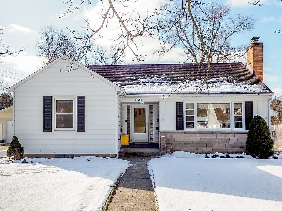 1st image of 1428 Kingston Ave