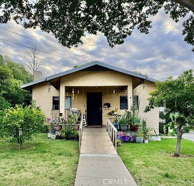 1st image of 2421 Florentina Ave