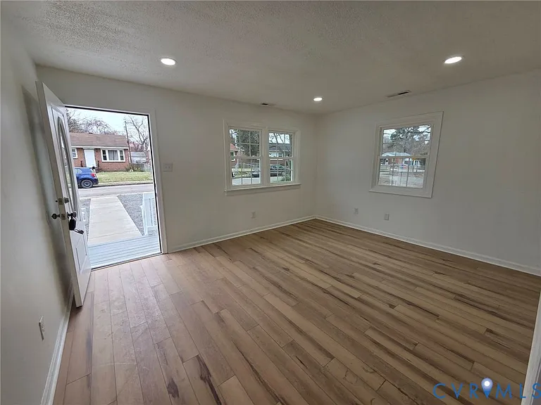 5506 Campbell Ave — Photo 6