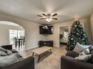 4121 Arborcrest Dr, Balch Springs, TX 75180