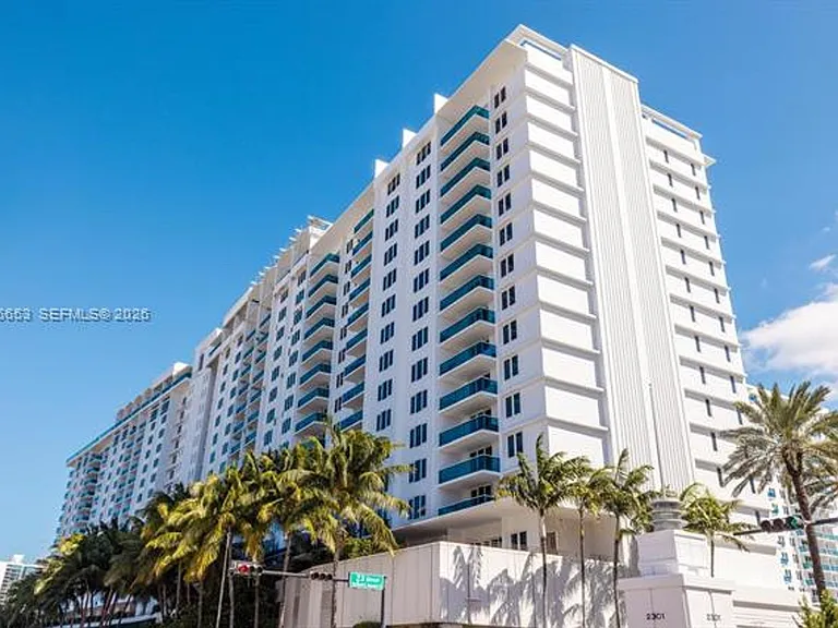 2301 Collins Ave #519 — Photo 19