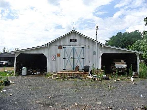 3rd image of 5499 Nc Hwy 89 W