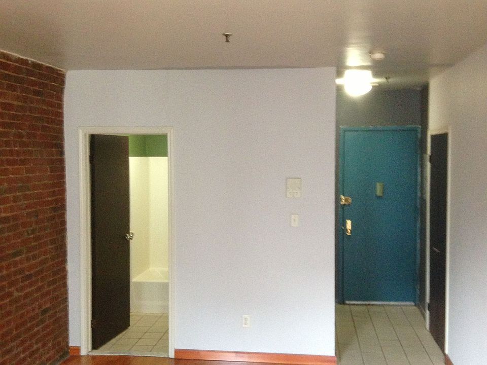 1st image of 418 W 49th St APT 2D