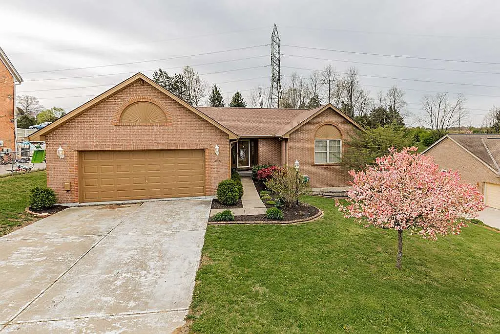 111 Christina Ct photo 1