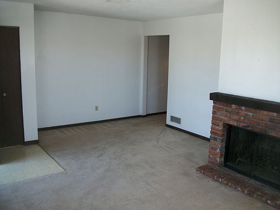 3rd image of 11005 NW Player Dr APT D