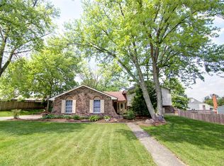 5981 Munger Rd, Dayton, OH 45459