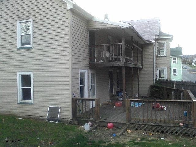 2nd image of 301 High St