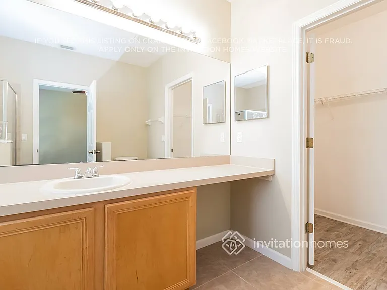 318 Breckenridge Cir SE — Photo 16