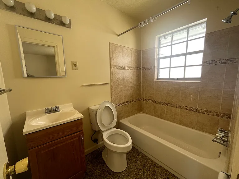 9324 1st View St #18 — Photo 5