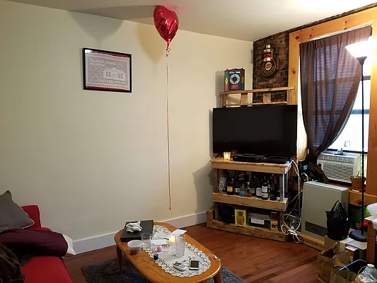 Rented by The Hamilton Group | media 15