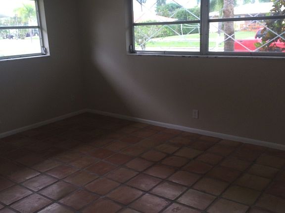 2nd image of 5101 Lake Blvd