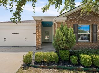 912 Wolcott Dr, Leander, TX 78641