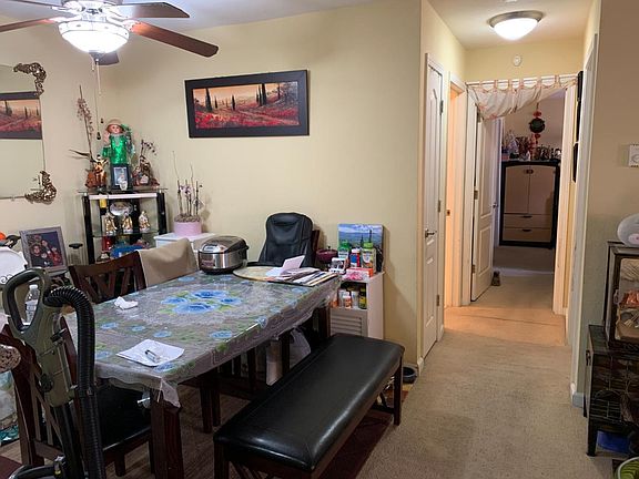 3rd image of 959 Catkin Ct