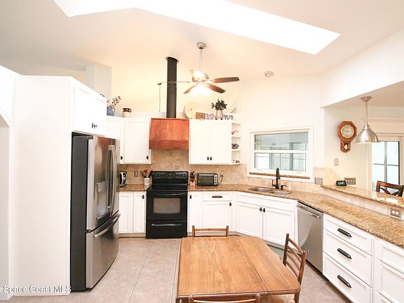 5th image of 3658 Whisperwood Cir