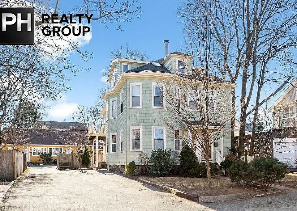 5 Henry St #1