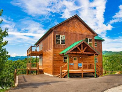 859 Sourwood Dr, Gatlinburg, TN, 37738