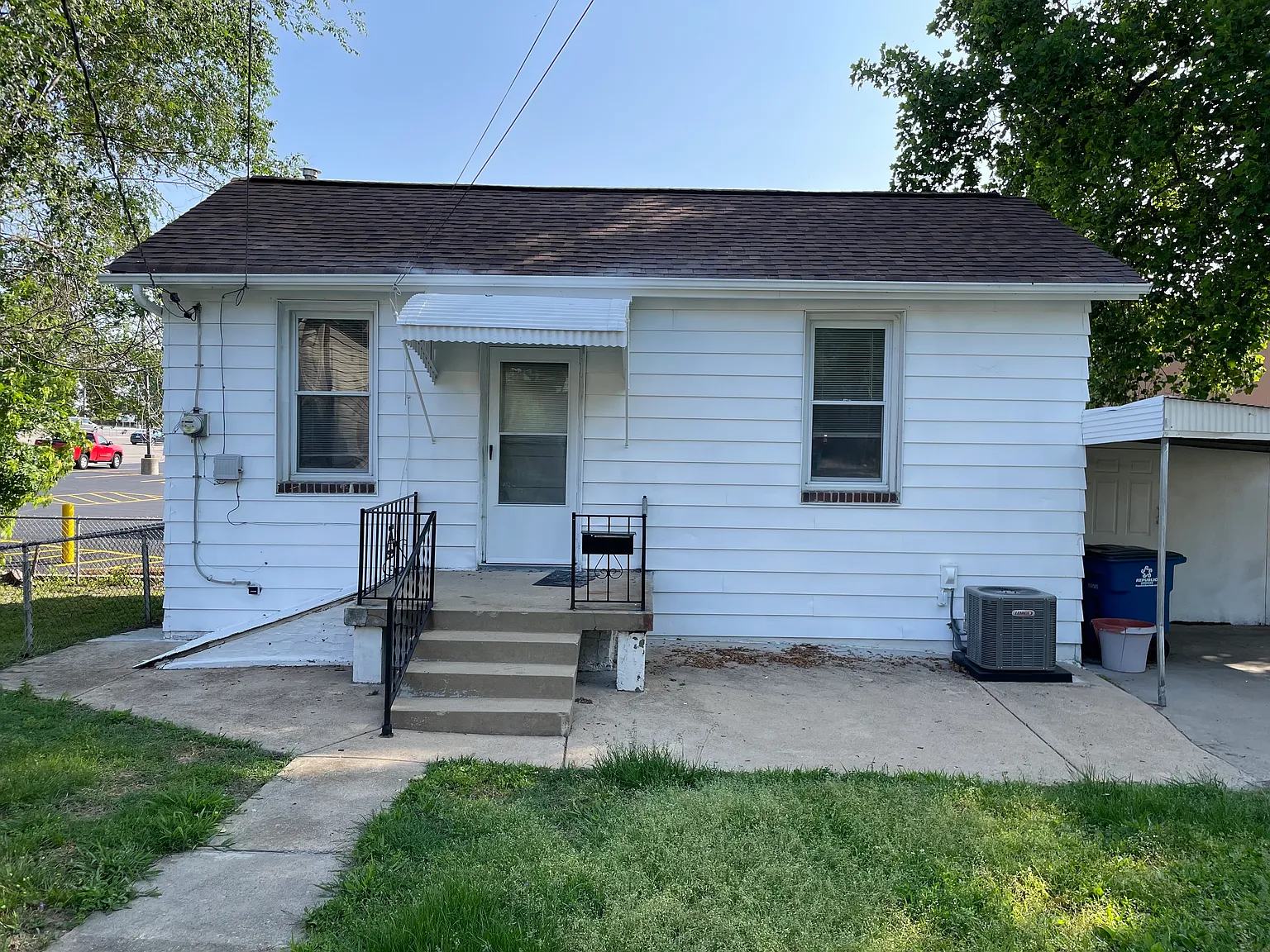 715 Bartolet Ave photo 1