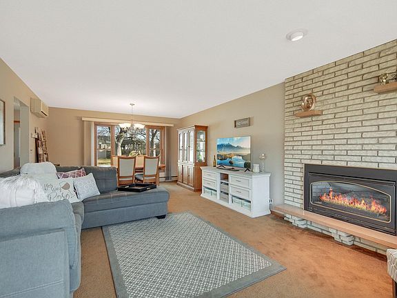 4th image of 1524 Christensen Ave