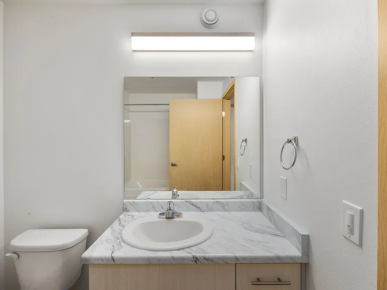Ovation at Meeker 55+ Senior Apartments — Photo 45