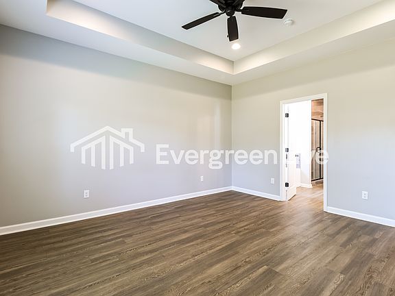5th image of 4568 Western Woods Dr
