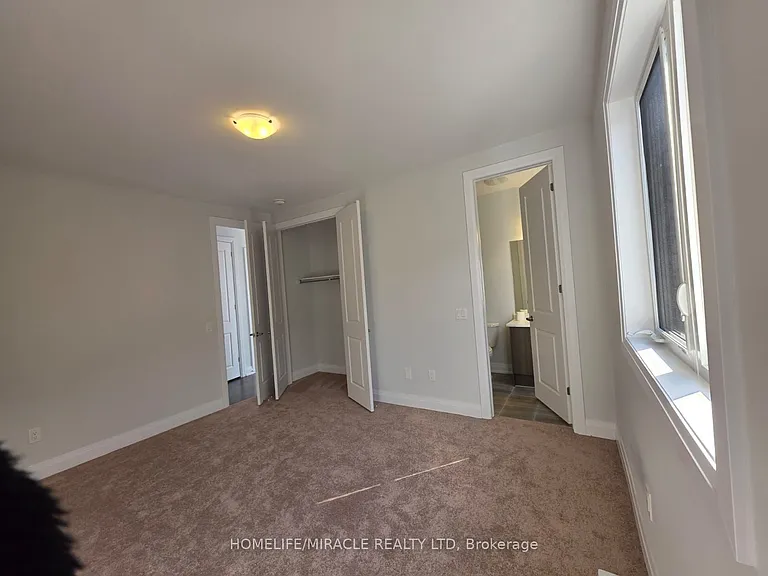 Upper Thames Dr — Photo 20