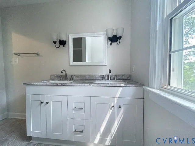 9164 Avondale Dr — Photo 18
