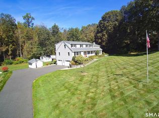 12 Holmes Road, Ridgefield, CT 06877