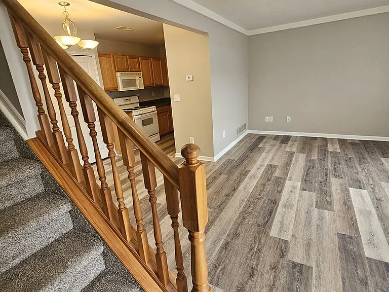 29710 Amy Ln #5 1 — Photo 11