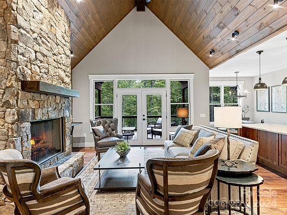 2nd image of 1225 Pinnacle Falls Ln #110