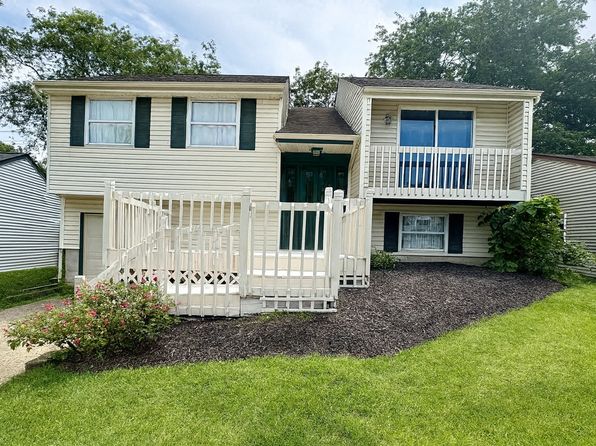 3785 Farm Brook Ln