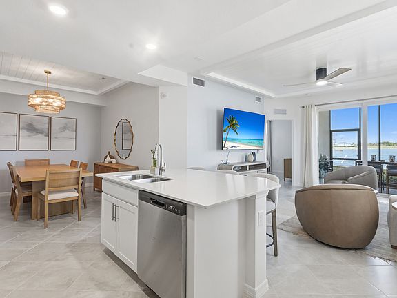 4th image of 15375 Green Acres Ave #2218