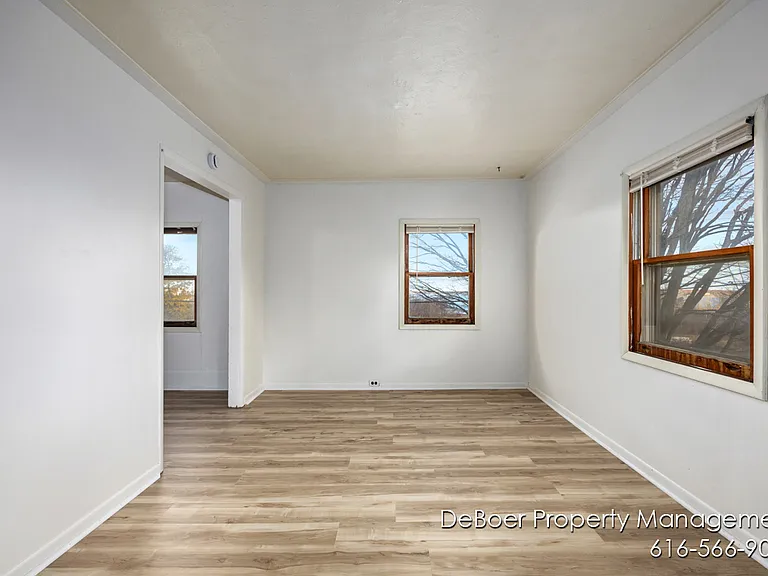 1621 Lakeshore Dr #2 — Photo 7