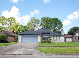 415 Abbott Cir, Sugar Land, TX 77498