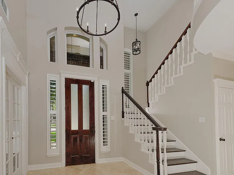 2 Silverstrand Pl — Photo 5