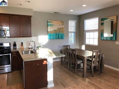 836 Fan Palm Ln, Brentwood, CA, 94513