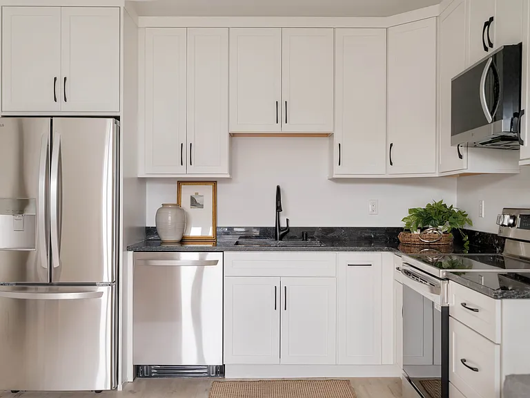 275 Washington Ave #3 — Photo 5
