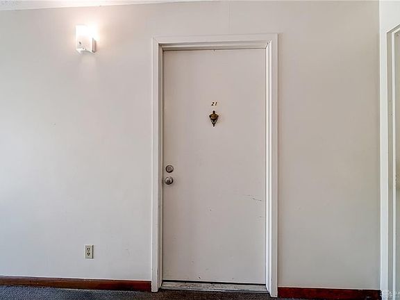 4th image of 1635 Gelhot Dr