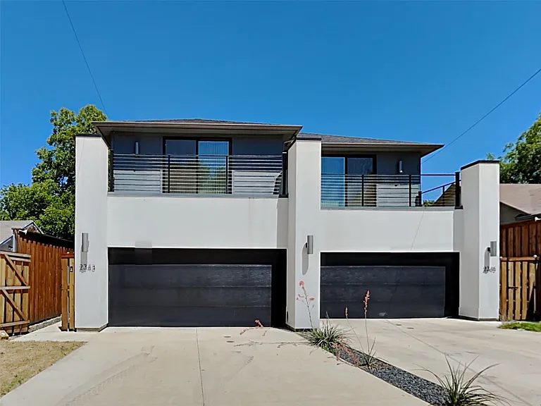 2343 Vagas St — Photo 22
