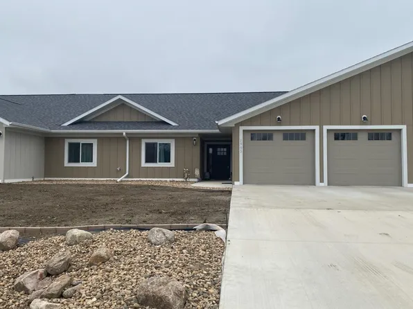 1903 Iona St, Fort Pierre, SD 57532