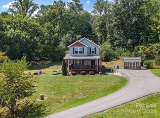 345 Youngs Drive Ext, Candler, NC 28715