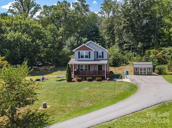 345 Youngs Drive Ext, Candler, NC 28715