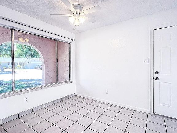 5th image of 4915 Scarborough Way